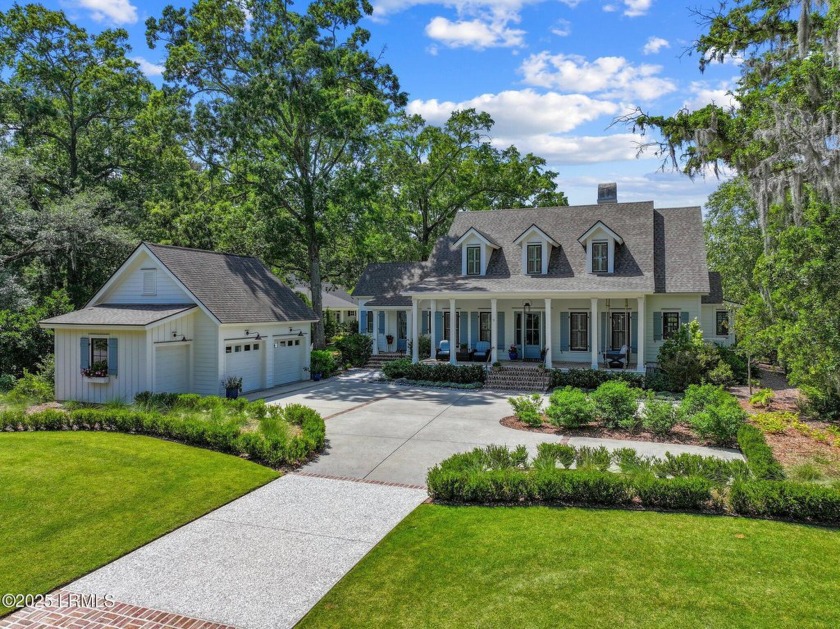 Custom-crafted, impeccably refreshed, and maintained, 5 Old Oak - Beach Home for sale in Okatie, South Carolina on Beachhouse.com