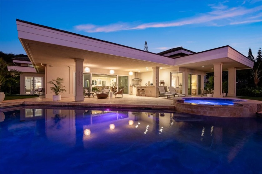 Puuwai Alii Estate Stunning Luxury Home with Pool, Hot Tub & - Beach Vacation Rentals in Kailua Kona, Hawaii on Beachhouse.com