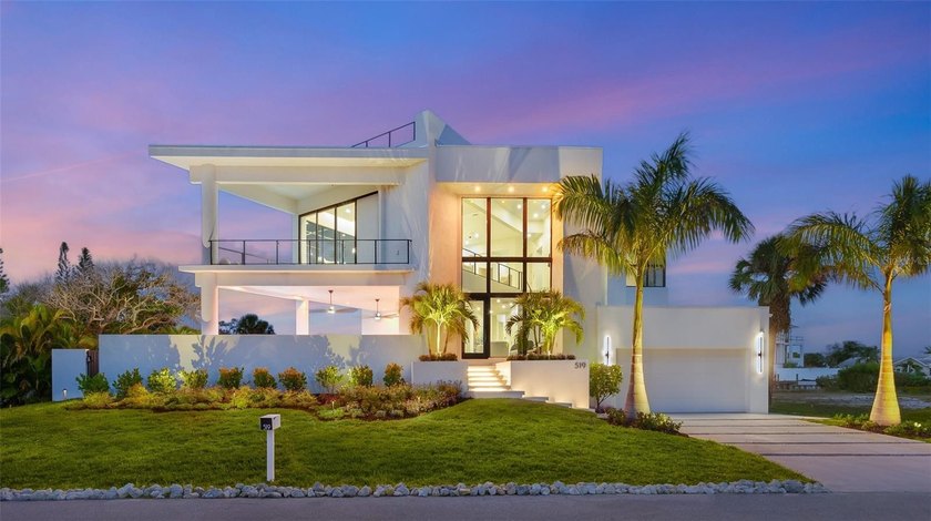 BUILT TO LAST. 519 Rountree is new construction built entirely - Beach Home for sale in Longboat Key, Florida on Beachhouse.com