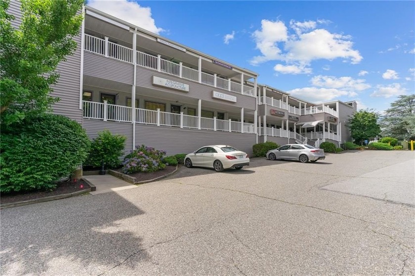 Professional Office Condo in Prime East Greenwich Location! - Beach Commercial for sale in East Greenwich, Rhode Island on Beachhouse.com