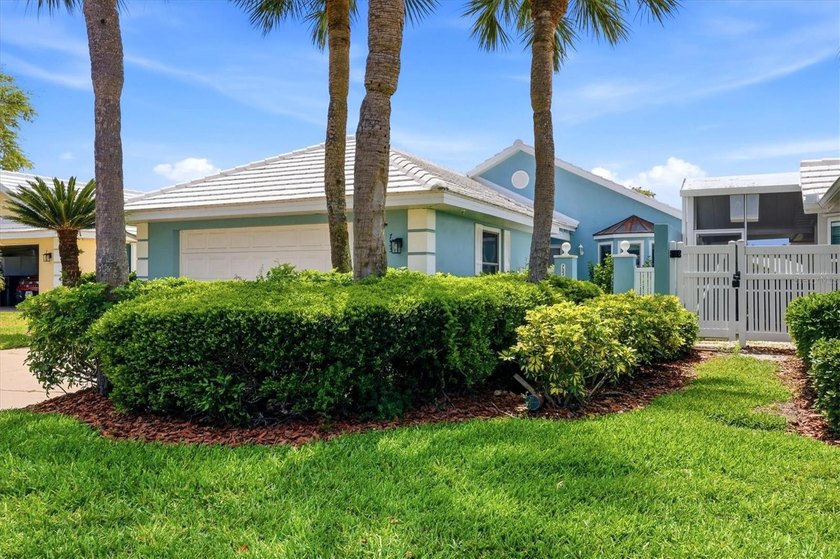Welcome to this beautifully updated villa in the highly - Beach Home for sale in Venice, Florida on Beachhouse.com