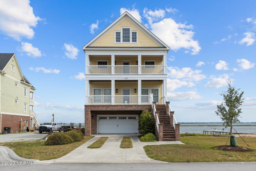 Ever dreamed of waking up to your own view of crystal clear - Beach Home for sale in Newport, North Carolina on Beachhouse.com