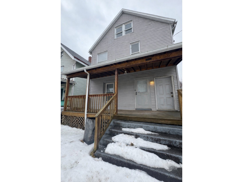 2-Unit with great bones ready for its potential to be achieved! - Beach Home for sale in Erie, Pennsylvania on Beachhouse.com