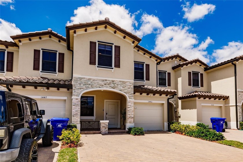 A new construction townhome with 3-bedroom, 2.5-bathroom nestled - Beach Townhome/Townhouse for sale in North Lauderdale, Florida on Beachhouse.com