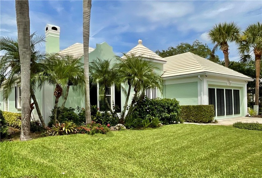 ENJOY GRACIOUS LIVING IN OAK HARBOR (55+) w EXCEPTIONAL PRIVACY - Beach Home for sale in Vero Beach, Florida on Beachhouse.com