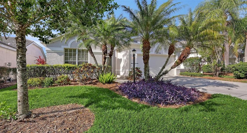 If you are an artist or art collector, or if you enjoy - Beach Home for sale in Lakewood Ranch, Florida on Beachhouse.com