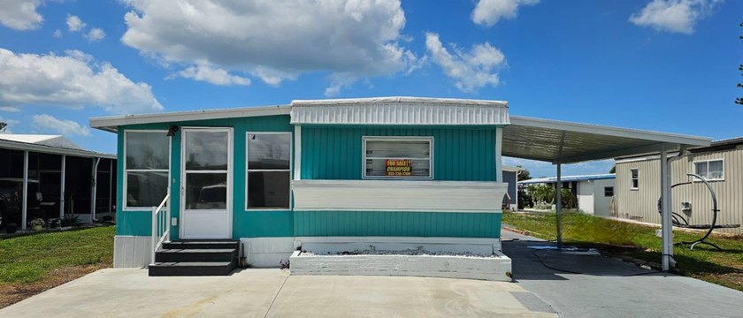 Completely renovated and remodeled unique and highly desirable - Beach Home for sale in Ruskin, Florida on Beachhouse.com