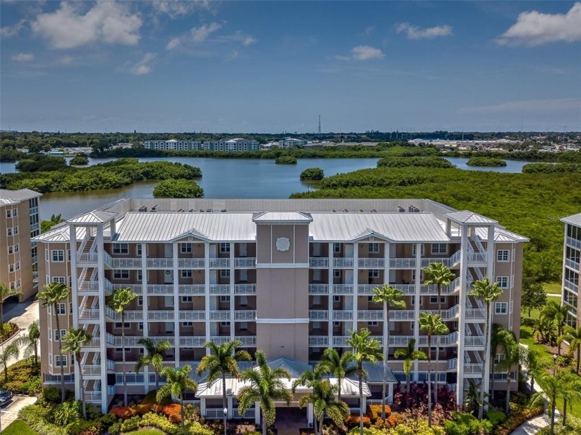 PARADISE IN SEMINOLE! You will be wowed the moment you enter - Beach Condo for sale in Seminole, Florida on Beachhouse.com