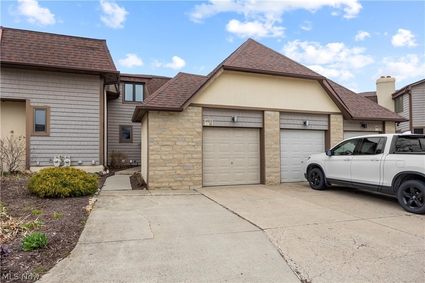 Experience luxury waterfront living in this spacious 3-story - Beach Condo for sale in Vermilion, Ohio on Beachhouse.com