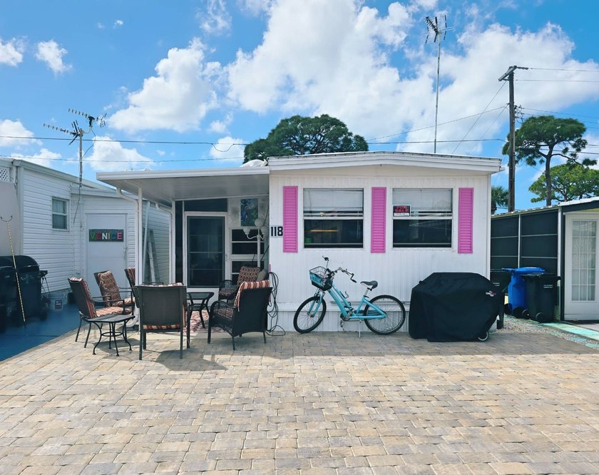 Charming Expanded Home on Venice Island - 55+ Community! - Beach Home for sale in Venice, Florida on Beachhouse.com