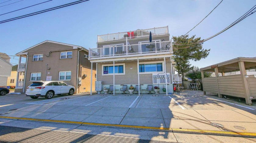 OPEN HOUSE SATURDAY NOVEMBER 2ND 1-3PM. Your search is over! - Beach Condo for sale in Margate, New Jersey on Beachhouse.com