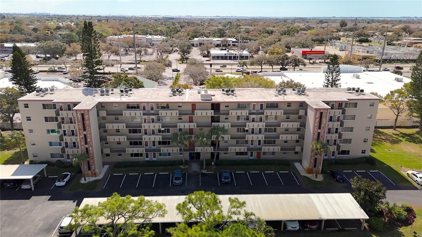 Welcome to one of the most exceptional opportunities currently - Beach Condo for sale in Bradenton, Florida on Beachhouse.com