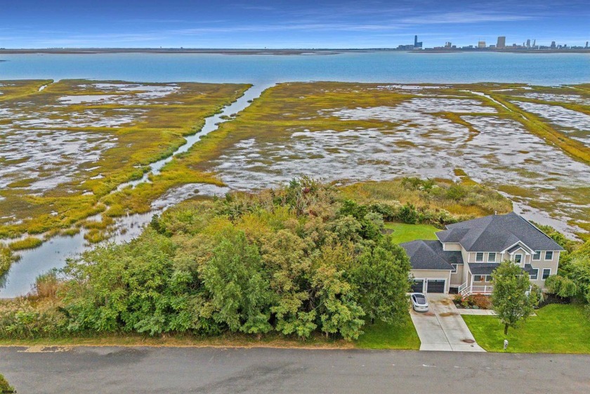 Discover the perfect canvas for your custom home on this - Beach Lot for sale in Absecon, New Jersey on Beachhouse.com