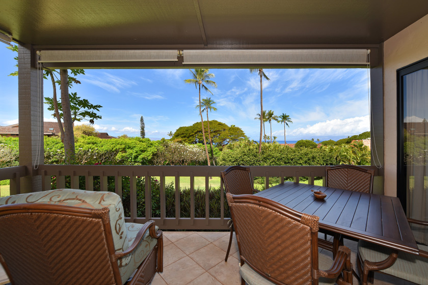 Spacious 2 bedroom Kaanapali Hillside-walking distance to - Beach Vacation Rentals in Lahaina, Hawaii on Beachhouse.com