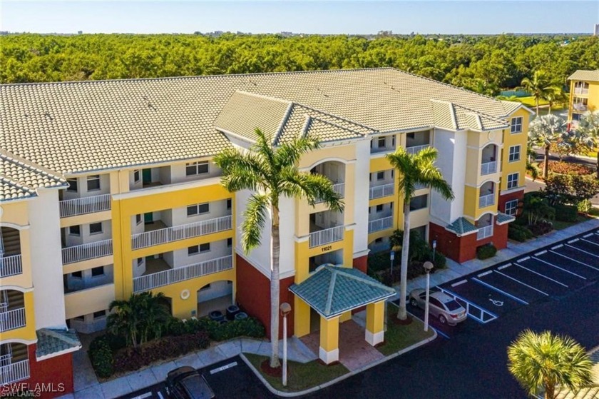 Gulf Reflections is a picturesque and well-equipped community - Beach Condo for sale in Fort Myers, Florida on Beachhouse.com