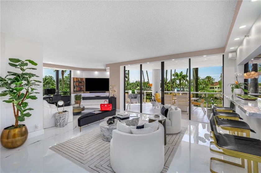 SMARTEST home in the area! 
Spacious 1,820 square feet corner - Beach Condo for sale in Aventura, Florida on Beachhouse.com