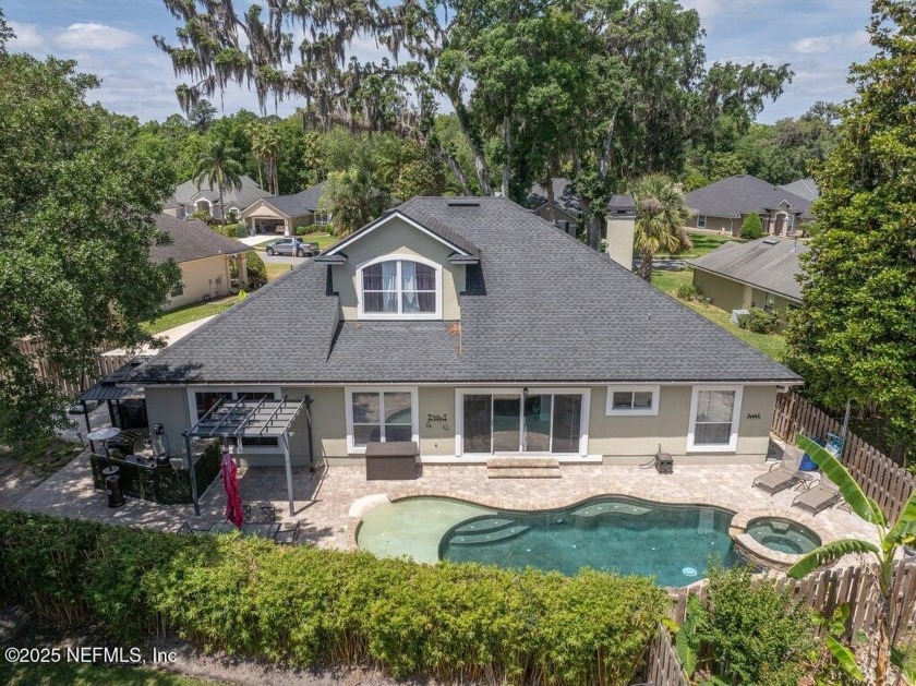 Your Private Florida Resort Awaits! Dive into luxury at this - Beach Home for sale in Fleming Island, Florida on Beachhouse.com