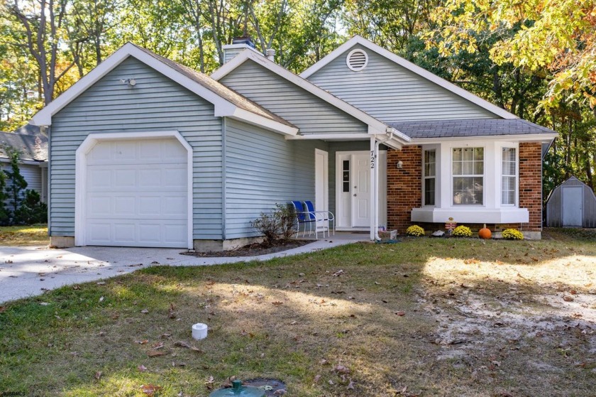 Welcome home to the lovely Ranch home offering 3 bedrooms, 2 - Beach Home for sale in Absecon, New Jersey on Beachhouse.com