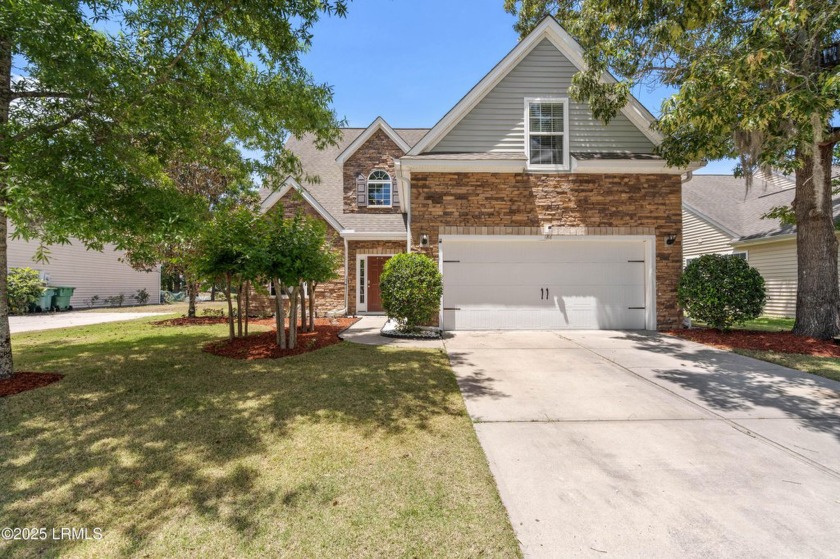 Welcome to one of the finest homes in the highly sought-after - Beach Home for sale in Okatie, South Carolina on Beachhouse.com