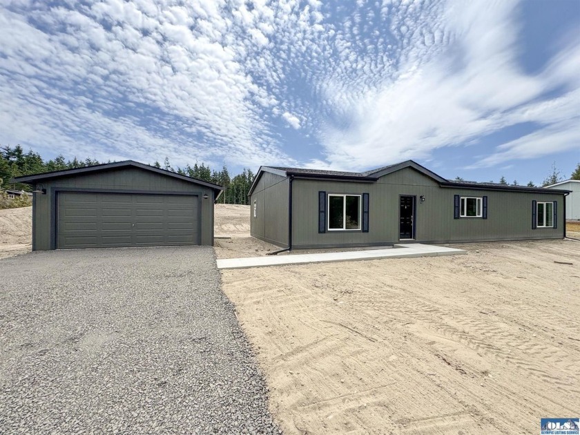 Welcome to this brand-new 2025 manufactured home, offering 1,600 - Beach Home for sale in Sequim, Washington on Beachhouse.com