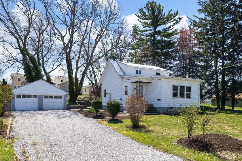 This wonderful cape cod-style home on Erie's upper west side is - Beach Home for sale in Erie, Pennsylvania on Beachhouse.com