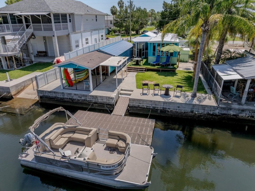 One or more photo(s) has been virtually staged. Welcome to your - Beach Home for sale in Weeki Wachee, Florida on Beachhouse.com