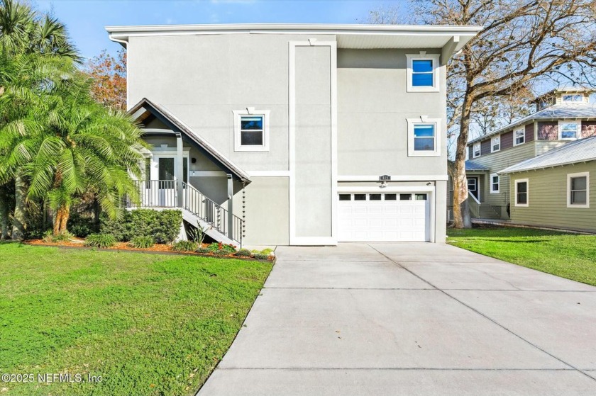 Your coastal paradise in the heart of Atlantic Beach awaits! - Beach Home for sale in Atlantic Beach, Florida on Beachhouse.com