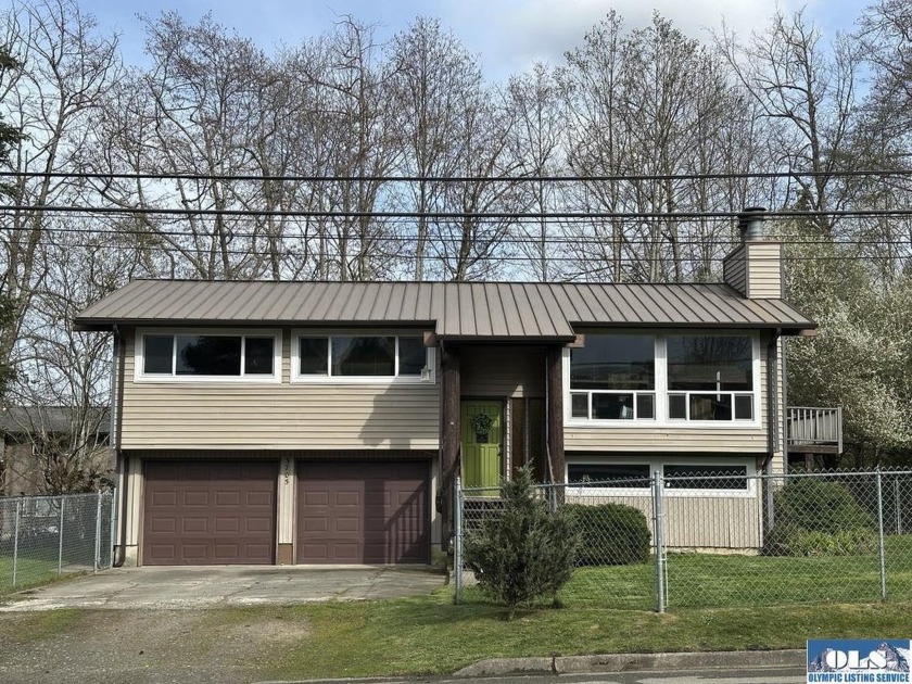 3705 S Old Mill Rd - Beach Home for sale in Port Angeles, Washington on Beachhouse.com