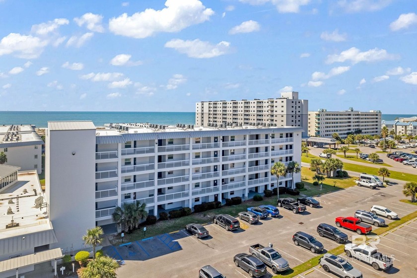 Welcome to Gulf Shores Plantation, a prime vacation destination - Beach Condo for sale in Gulf Shores, Alabama on Beachhouse.com