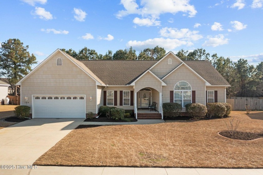 109 Cormorant Dr, Swansboro, NC - $459,900

Nestled in the - Beach Home for sale in Swansboro, North Carolina on Beachhouse.com