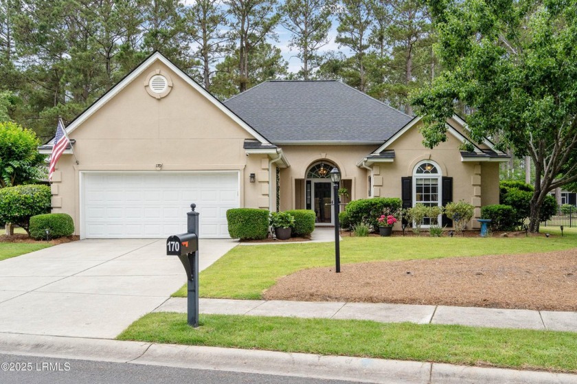 Welcome to perfection ! This home has been beautifully updated - Beach Home for sale in Bluffton, South Carolina on Beachhouse.com