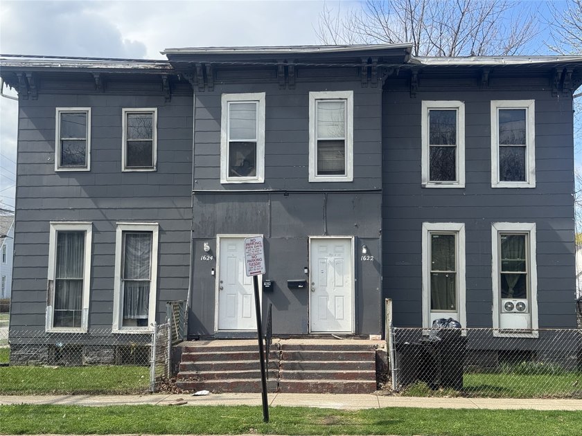 Fully occupied three (3) - unit property / triplex located in a - Beach Home for sale in Erie, Pennsylvania on Beachhouse.com