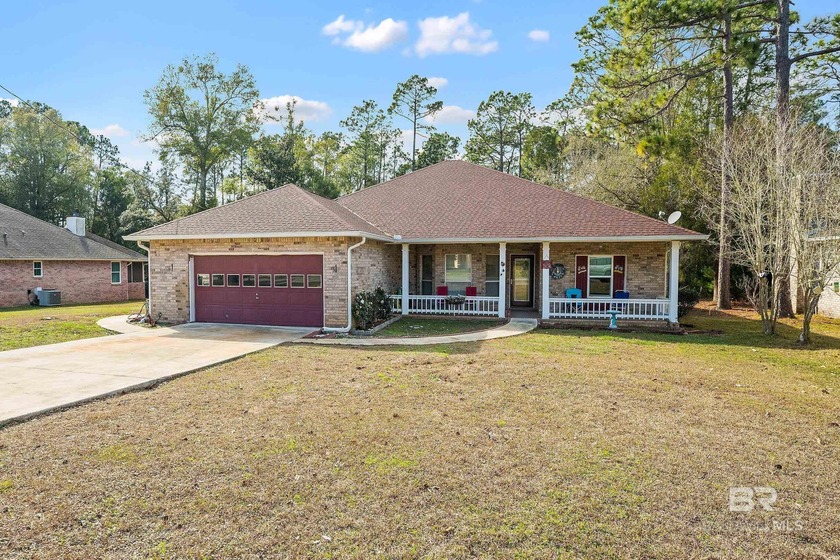 Beautifully updated home at 2674 Pine Ridge Drive offering - Beach Home for sale in Lillian, Alabama on Beachhouse.com