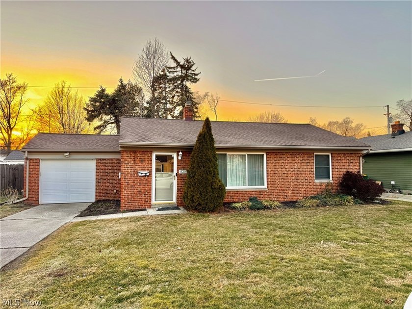 Welcome home to this charming brick ranch, Nestled on an - Beach Home for sale in Mentor, Ohio on Beachhouse.com