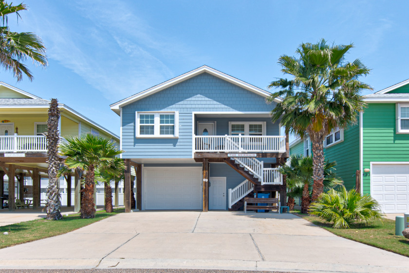 The Mermaid- POOL, Short Walk to BEACH! Pets ok, Golf Cart - Beach Vacation Rentals in port aransas tx, Texas on Beachhouse.com