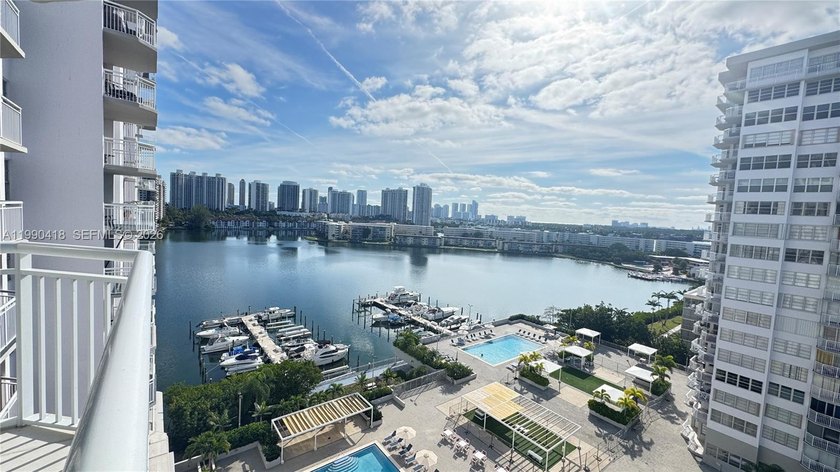 Aventura, 1 Bed 1.5 Baths - Apartment 18061 Biscayne Blvd - Beach Condo for sale in Aventura, Florida on Beachhouse.com