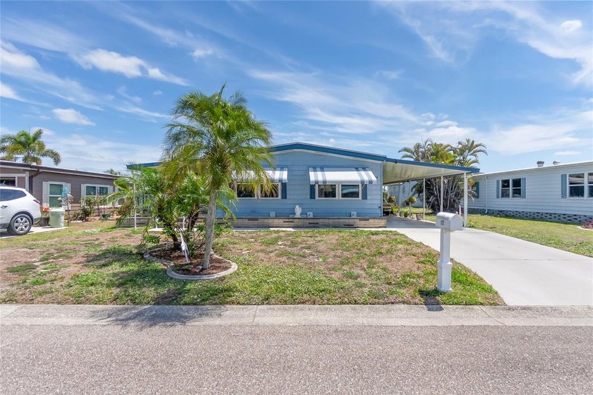 Ready to take it easy? Grab your pole and your bocce ball. This - Beach Home for sale in North Port, Florida on Beachhouse.com