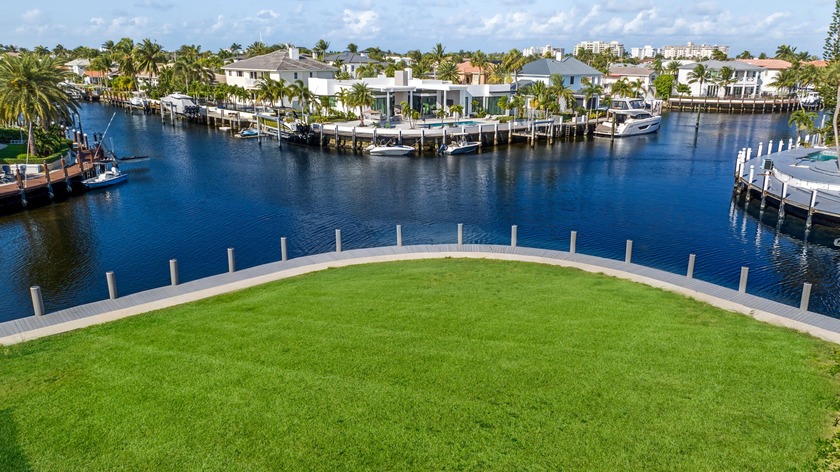 Seize an unparalleled development opportunity in Lighthouse - Beach Lot for sale in Lighthouse Point, Florida on Beachhouse.com