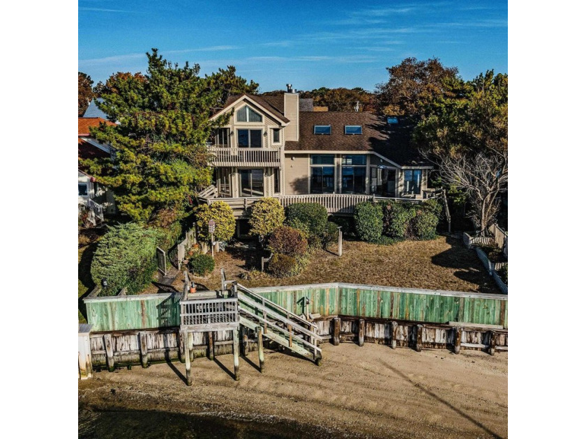 This spectacular waterfront home offers endless breathtaking - Beach Home for sale in Somers Point, New Jersey on Beachhouse.com