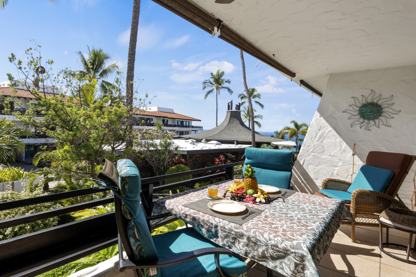 Casa De Emdeko 230 - DELUXE, 2nd Floor, Oceanview, AC, Extra - Beach Vacation Rentals in Kailua Kona, Hawaii on Beachhouse.com
