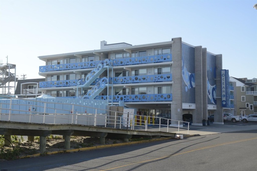 Rarely offered fourth floor ocean facing unit at Ocean 7. This - Beach Condo for sale in Ocean City, New Jersey on Beachhouse.com