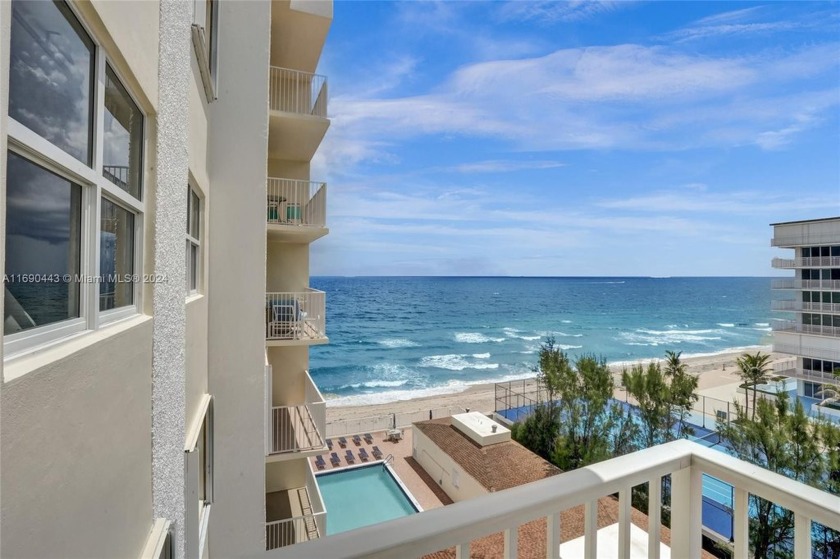 DIRECT OCEAN VIEWS From this TASTEFULLY REMODELED 2 / 2 Condo in - Beach Condo for sale in South Palm Beach, Florida on Beachhouse.com