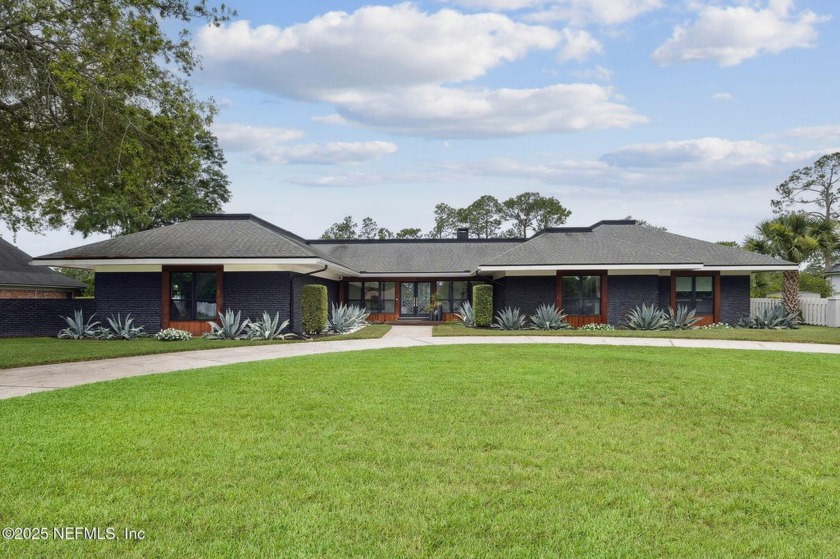 Renovated mid-century modern, 3 bedroom, 3 bathroom home, in the - Beach Home for sale in Jacksonville, Florida on Beachhouse.com