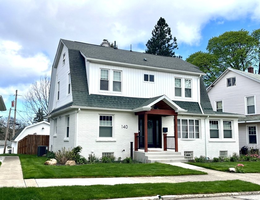 STEP INTO STYLE & COMFORT WITH THIS BEAUTIFULLY MAINTAINED 4 - Beach Home for sale in Erie, Pennsylvania on Beachhouse.com