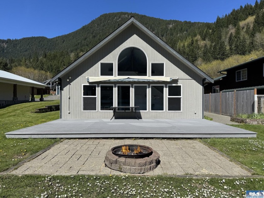 371 Maple Grove Road - Beach Home for sale in Port Angeles, Washington on Beachhouse.com