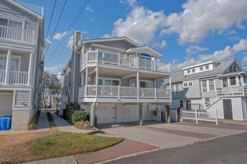 LOCATION, LOCATION, LOCATION!!! Welcome to the Goldcoast!!! - Beach Condo for sale in Ocean City, New Jersey on Beachhouse.com