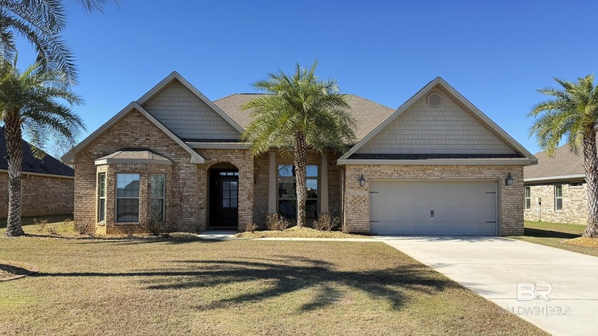 Beautiful GOLD FORTIFIED brick 3BR/2BA craftsman-style home with - Beach Home for sale in Gulf Shores, Alabama on Beachhouse.com