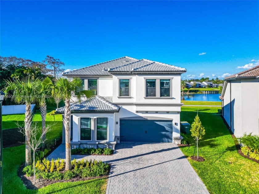 Tamarac's premier newly built community.5 beds/3.5 baths.The - Beach Home for sale in Tamarac, Florida on Beachhouse.com