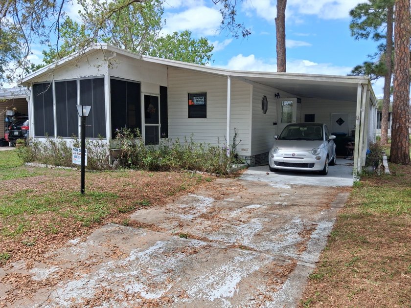 -- Fully Furnished, 2-Bedroom / 2-Bath in a Great Location -- - Beach Home for sale in Melbourne, Florida on Beachhouse.com