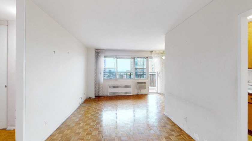 Bright and Spacious One-bedroom, One-bath apartment, with a - Beach Condo for sale in Brooklyn, New York on Beachhouse.com